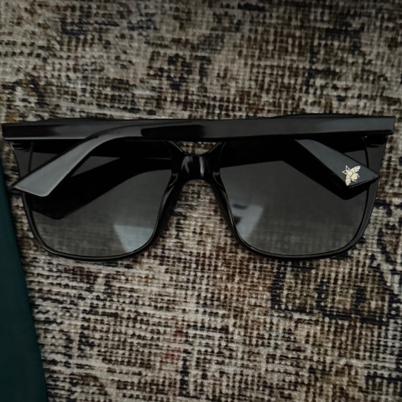 Gucci Black Sunglasses with Pink Case